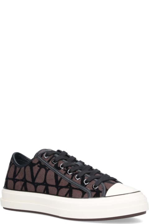 Shoes for Men Valentino Garavani Valentino Garavani - Totaloop Fabric Low-top Sneakers