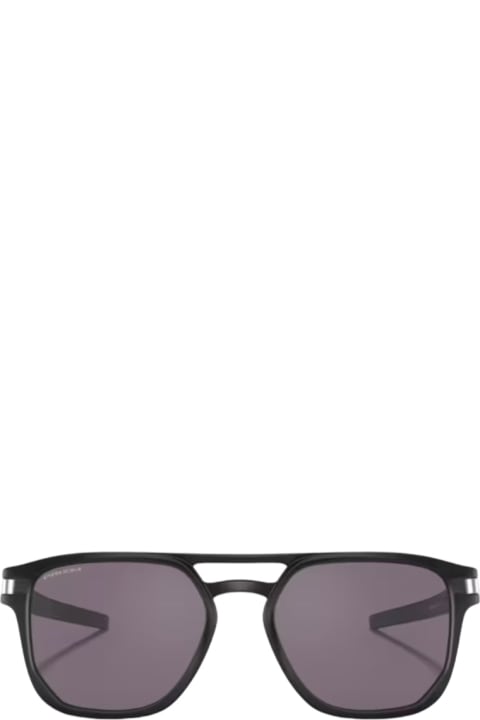 Oakley for Women Oakley Latch Beta - 9436 Sunglasses