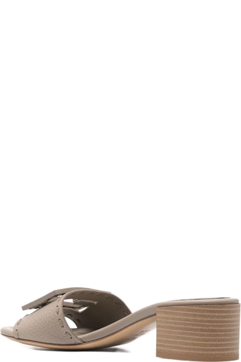 Homeware Fendi Baguette Leather Mules