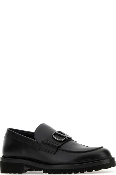 メンズ Valentino Garavaniのシューズ Valentino Garavani Black Leather Vlogo Signature Loafers