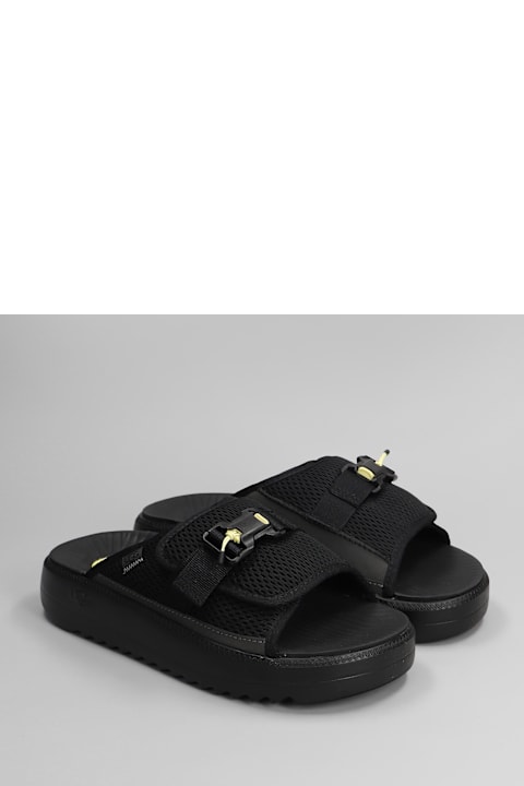 UGG for Kids UGG Maxxer Slide 2.0 Flats In Black Fabric
