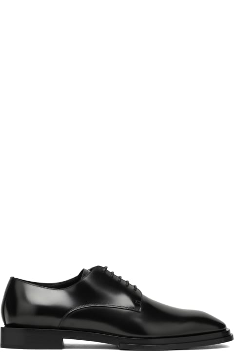 Alexander McQueen Loafers & Boat Shoes for Men Alexander McQueen Black Leather Derby