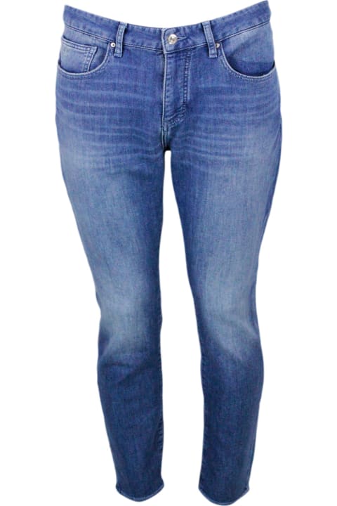 メンズ Armani Collezioniのデニム Armani Collezioni Skinny Jeans In Soft Stretch Denim With Matching Stitching And Leather Tab. Zip And Button Closure