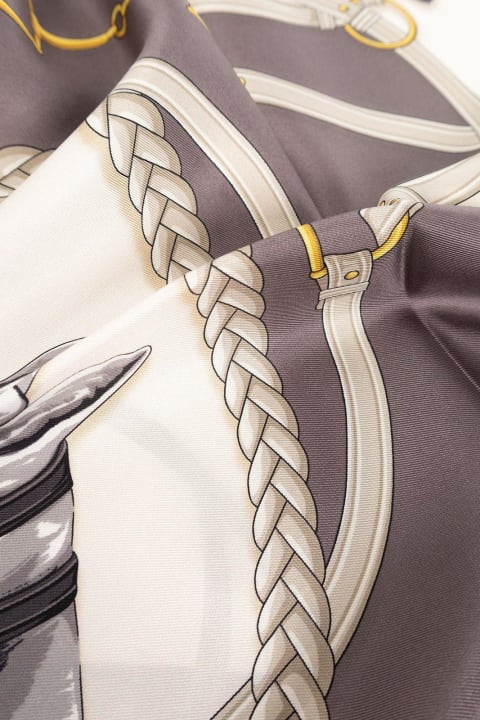 ウィメンズ新着アイテム Gucci Equestrian Printed Satin Skirt