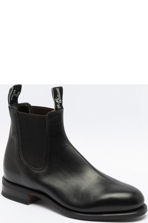 Comfort Turnout Black Yearling Leather Chelsea Boot