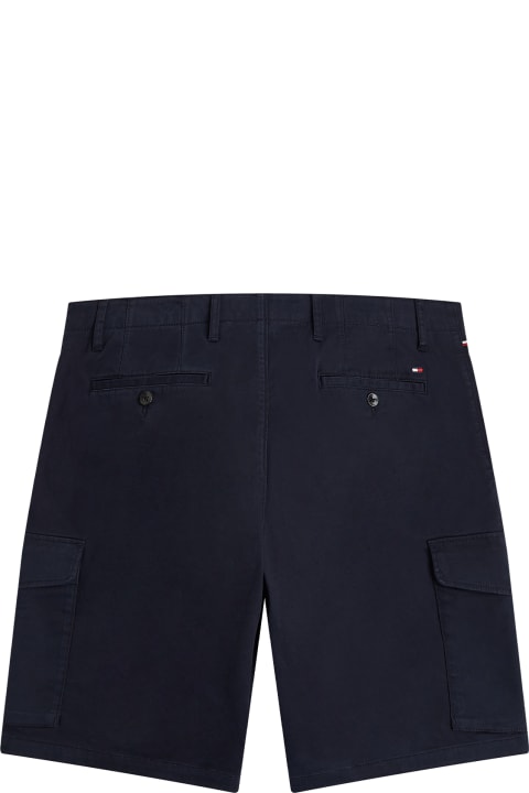 メンズ Tommy Hilfigerのボトムス Tommy Hilfiger Navy Men's Bermuda Shorts With Pockets