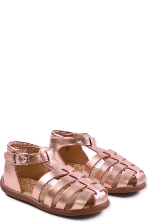 Sandals In Changing Leather