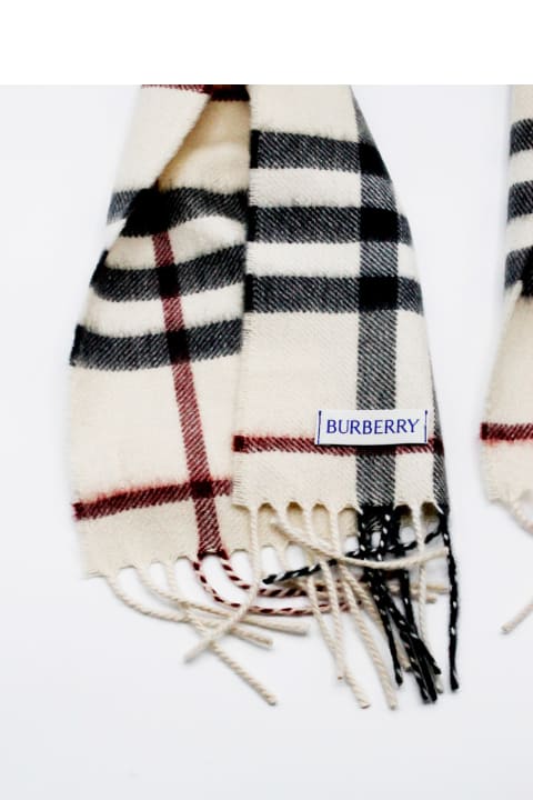 Scarf In Pure And Soft Cashmere With Check Pattern And Fringes At The Hem Measuring 130 X 20