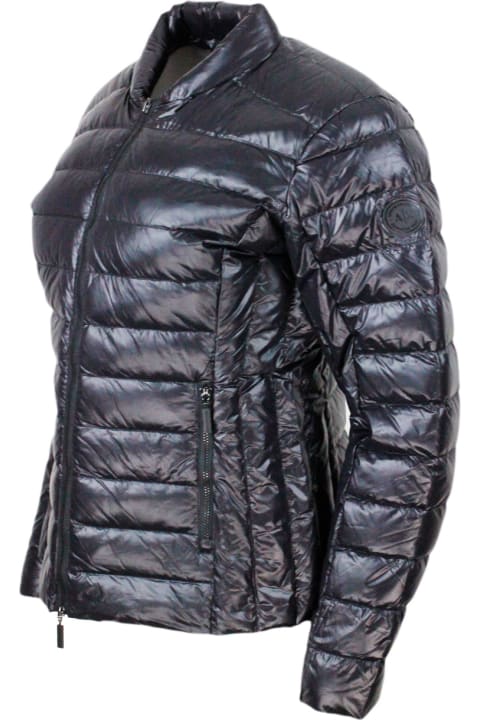 Ultra Light Down Jacket In Real Goose Down With Concealed Hood And Zip Closure With Slim Fit