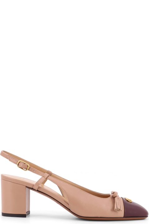 Valentino Garavani Leather Décolleté With Metal Logo