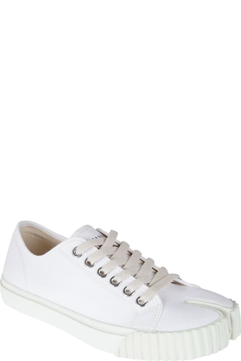 Cleft Toe Lace-up Sneakers