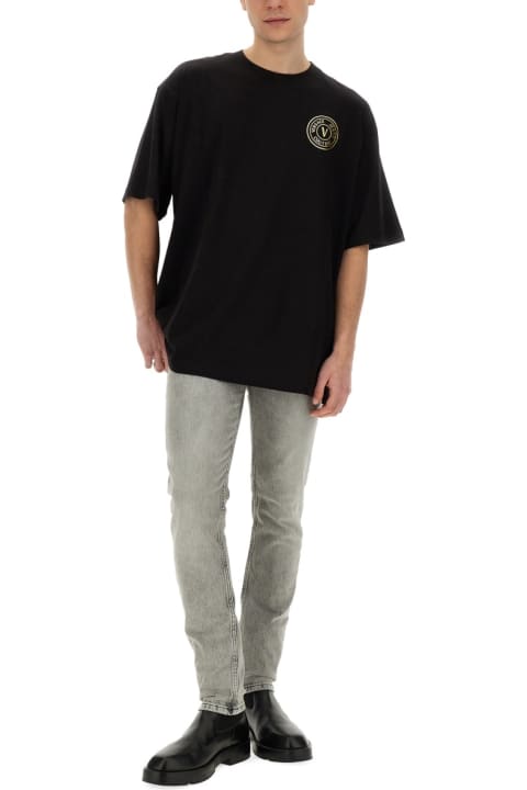 VERSACE ヒンストライフハイウエストミティスカト 【関税込】 Versace Jeans Couture Slim Fit Jeans | italist