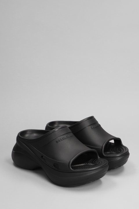 Balenciaga Shoes for Women Balenciaga Pool Crocs Slide Slipper-mule In Black Eva