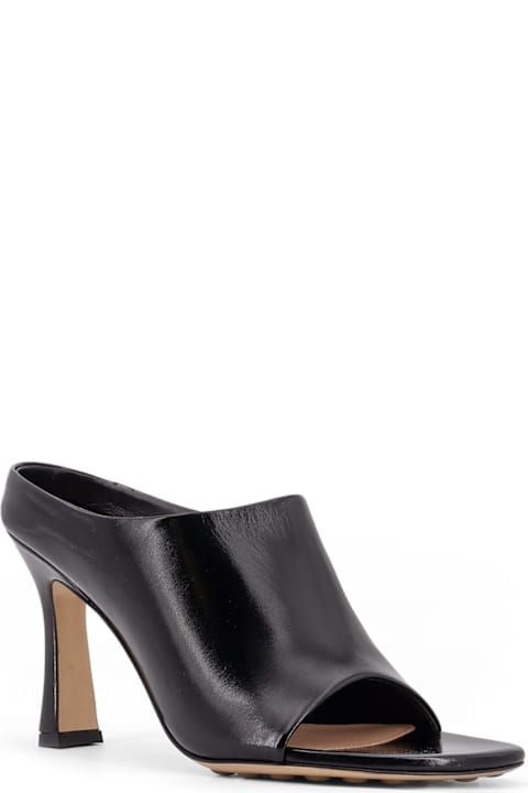 Bottega Veneta Sale for Women Bottega Veneta Rana Leather Mule With Heel