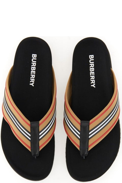 メンズ その他各種シューズ Burberry Slip-on Thong Sandals