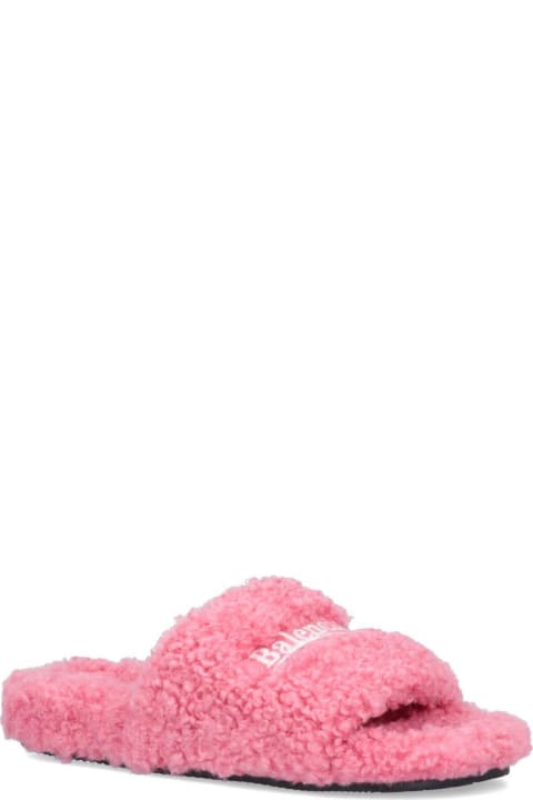 Balenciaga أحذية لـ السيدات Balenciaga Furry Slide Sandal