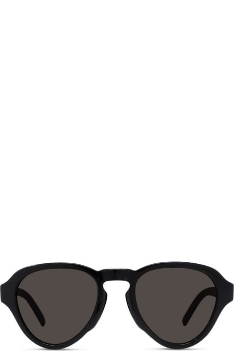 Givenchy Eyewear Eyewear for Men Givenchy Eyewear Gv40085i Gv- Day 01e Black Sunglasses