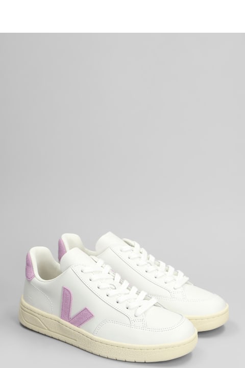 Veja Sneakers for Women Veja V-12 Sneakers In White Leather