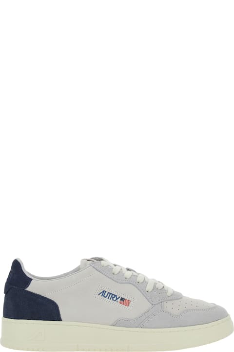Homeware Autry 
medalist Low
 Blue Sneaker With Contrasting Back Patch In Leather And Suede Man
