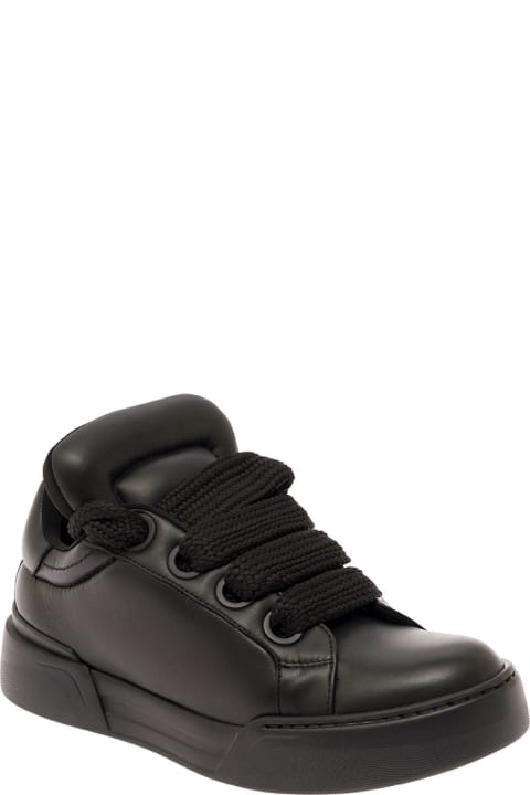 'megaskate' Black Padded Low Top Sneakers In Smooth Leather Man