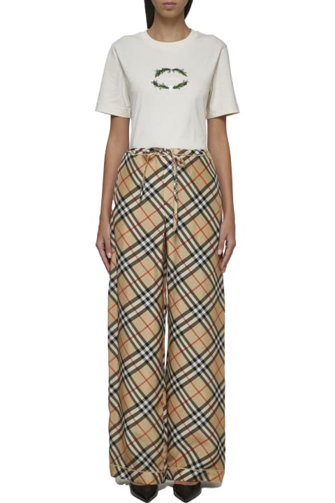 Burberry سراويل طويلة وقصيرة لـ السيدات Burberry Pants