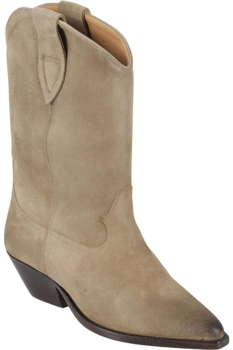 Pointed-toe Boots