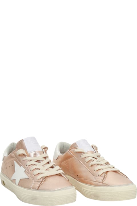 آخر صيحات الموضة من بنات Golden Goose May Laminated Upper Leather Star And Heel