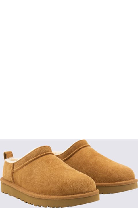أدوات منزلية UGG Camel Classic Micro Boots
