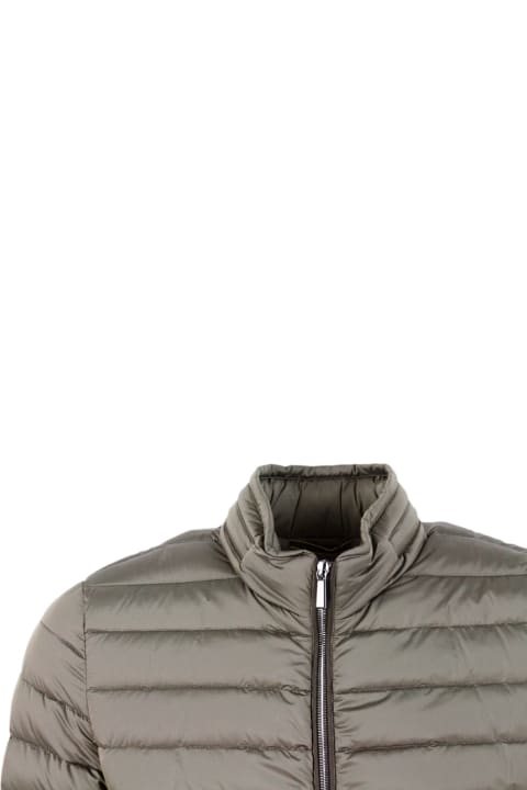 Moorer for Men Moorer Bomber Jacket With Light Padding, Collar With Hidden Zip With Extractable Hood. Zip Closure