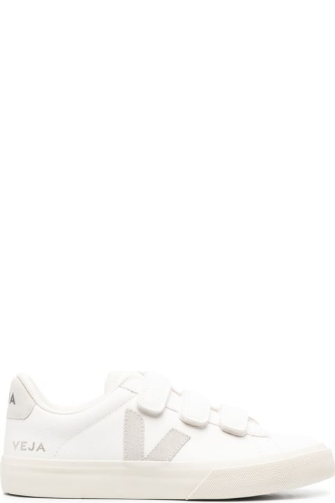 Fashion for Women Veja Sneaker