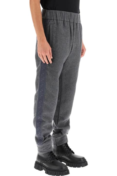 メンズ Fendiのフリース＆ラウンジウェア Fendi Cashmere Logo Pants