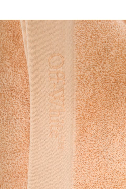Textiles & Linens Off-White Bookish Shower Towel Powder No Color