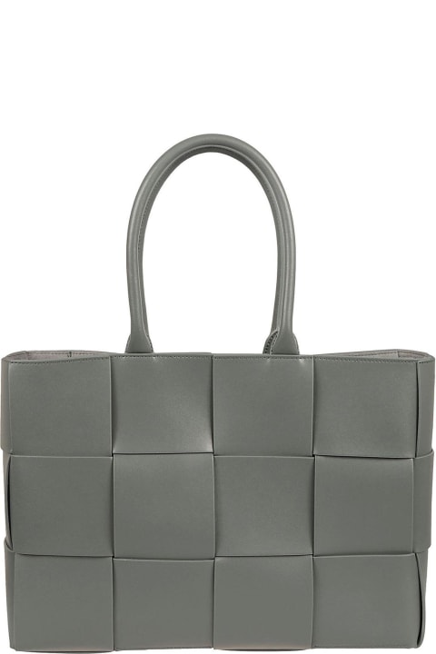 メンズ新着アイテム Bottega Veneta Medium Arco Tote Bag