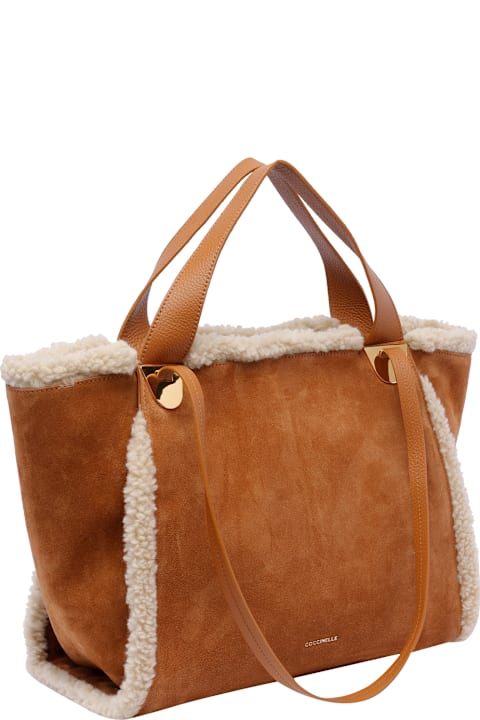 حقائب الكتف لـ السيدات Coccinelle Oliver Shoulder Bag