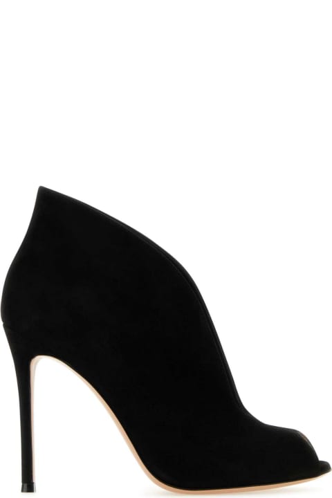 High-Heeled Shoes for Women Gianvito Rossi Black Suede Vamp Pumps
