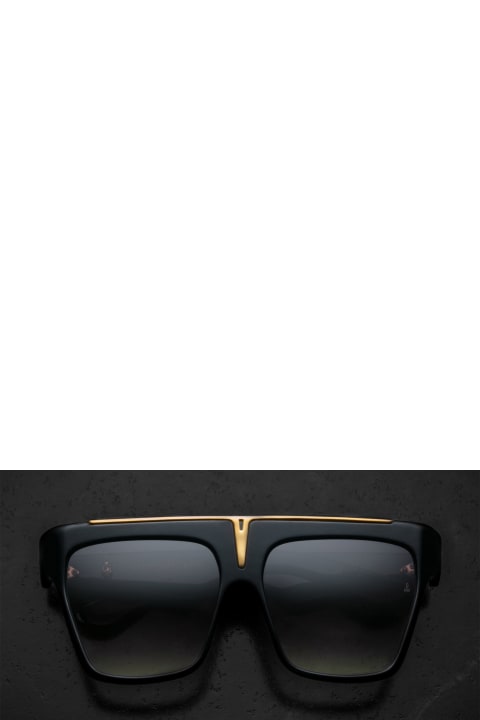 Selini  - Black Sunglasses