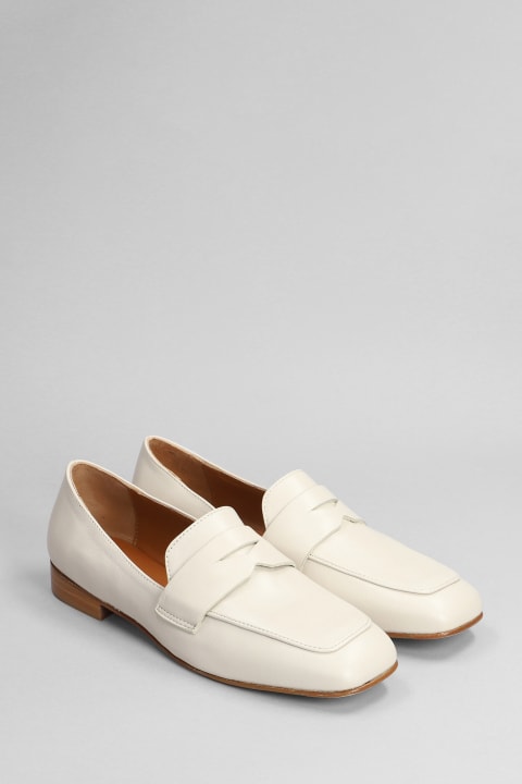 Loafers In Beige Leather