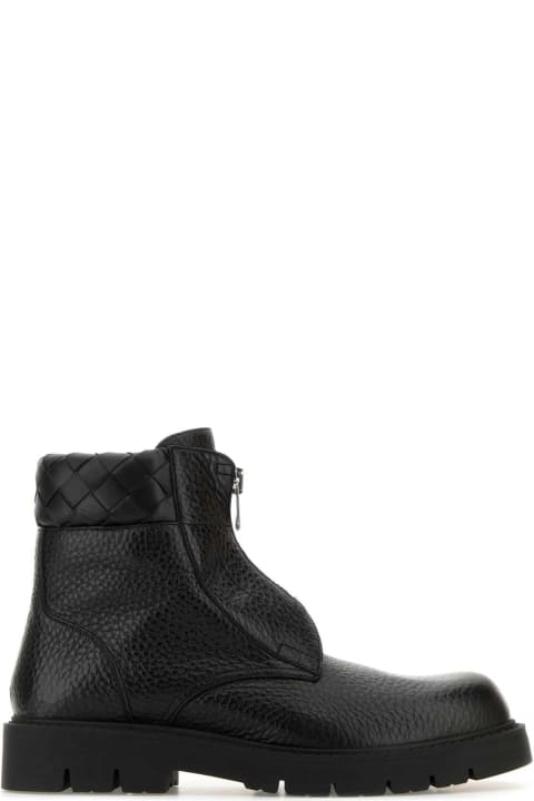 Bottega Veneta Shoes for Men Bottega Veneta Black Leather Haddock Ankle Boots