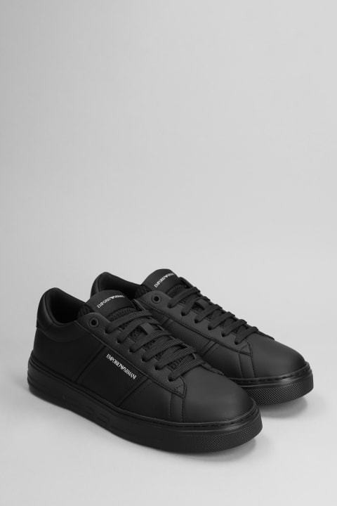 メンズ Emporio Armaniのスニーカー Emporio Armani Sneakers In Black Leather