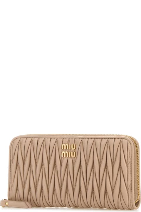 Miu Miu إكسسوارات لـ السيدات Miu Miu Powder Pink Nappa Leather Wallet