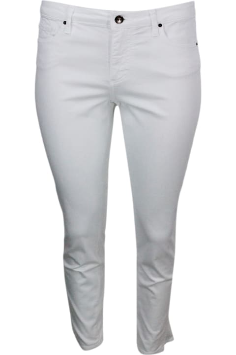 Armani Collezioni Pants & Shorts for Women Armani Collezioni 5-pocket Trousers In Soft Stretch Cotton Super Skinny Capri. Zip And Button Closure.