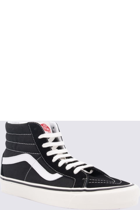 ウィメンズ新着アイテム Vans Black Leather Sk8 Sneakers