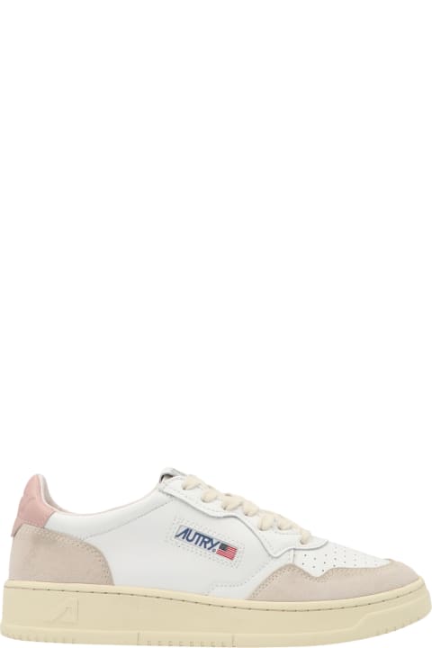 Sneakers for Women Autry Medalist Low Sneakers In White And Powder Suede And Leather