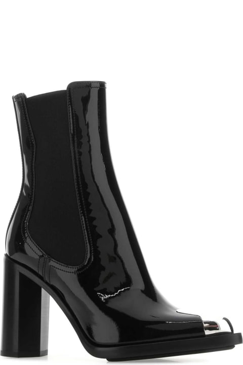 ウィメンズ Alexander McQueenのシューズ Alexander McQueen Black Leather Ankle Boots