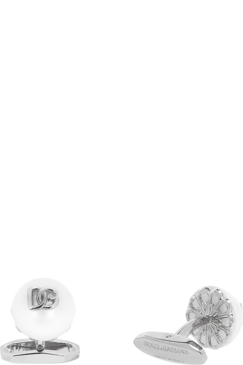 Cufflinks