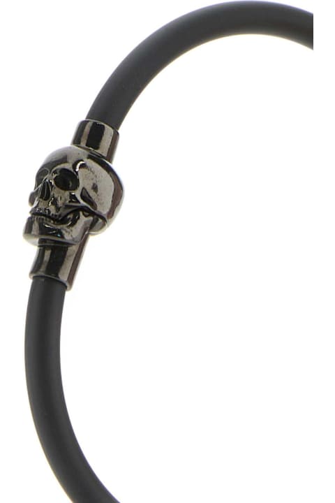 メンズ Alexander McQueenのブレスレット Alexander McQueen Black Rubber Skull Bracelet