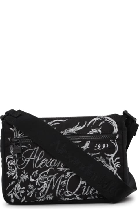 メンズ新着アイテム Alexander McQueen Shoulder Bag In Nylon With Blake Painted Logo In Contrast