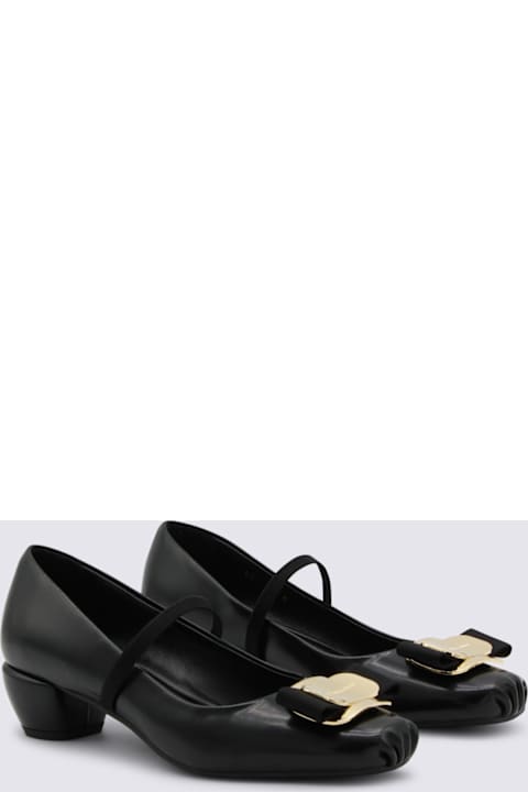 Homeware Ferragamo Black Leather Pumps