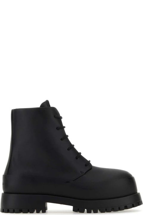 メンズ Ferragamoのシューズ Ferragamo Black Leather Fede Ankle Boots