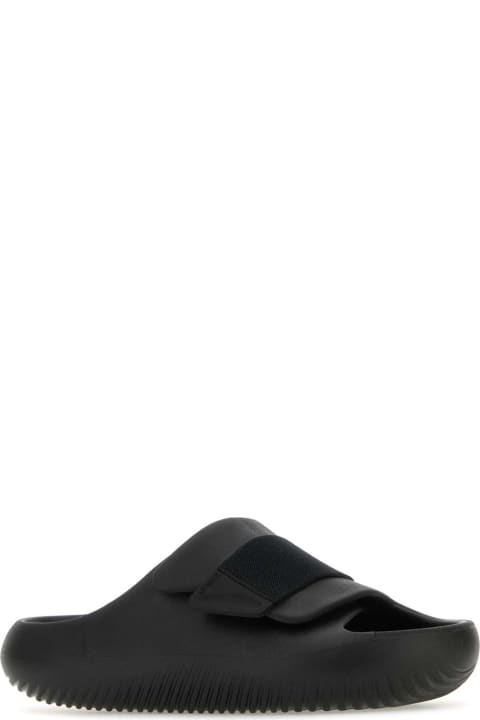 Crocs Kids Crocs Black Rubber Mellow Luxe Recovery Slippers